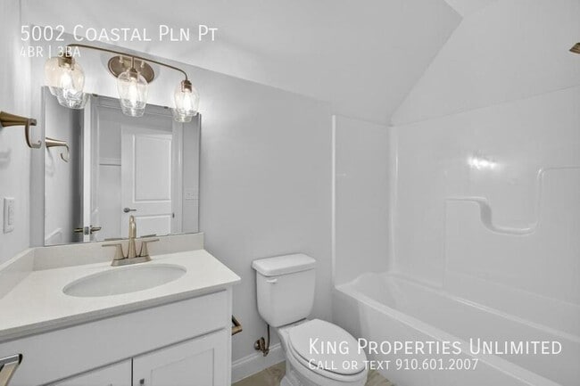 Building Photo - 5002 Coastal Pln Pt