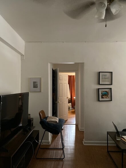 Living room and coridor to BR - 2615 John F. Kennedy Blvd