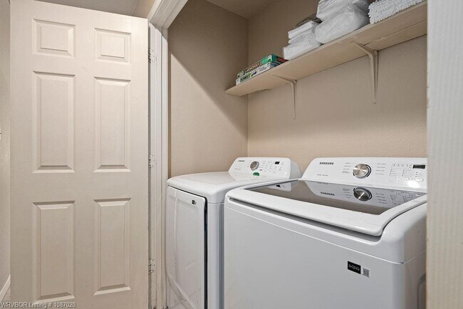 Building Photo - 5019 S 28th St