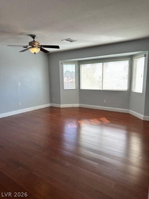 Building Photo - 3920 Larkcrest St