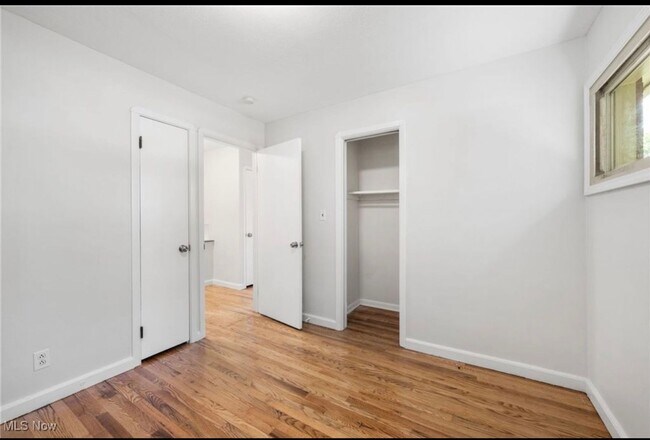 Building Photo - 15334 Triskett Rd