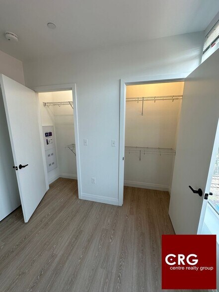 Building Photo - 93 Bennington St