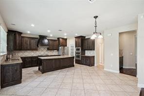 Building Photo - 6217 Larkspur Ln