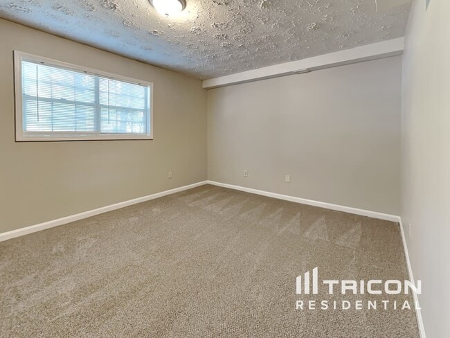 Building Photo - 2791 Pine Meadow Dr