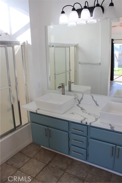 Building Photo - 44762 Shadowcrest Dr