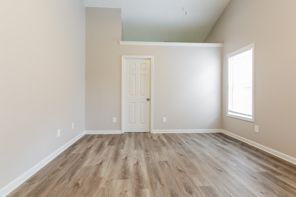Building Photo - 990 Lendl Ln