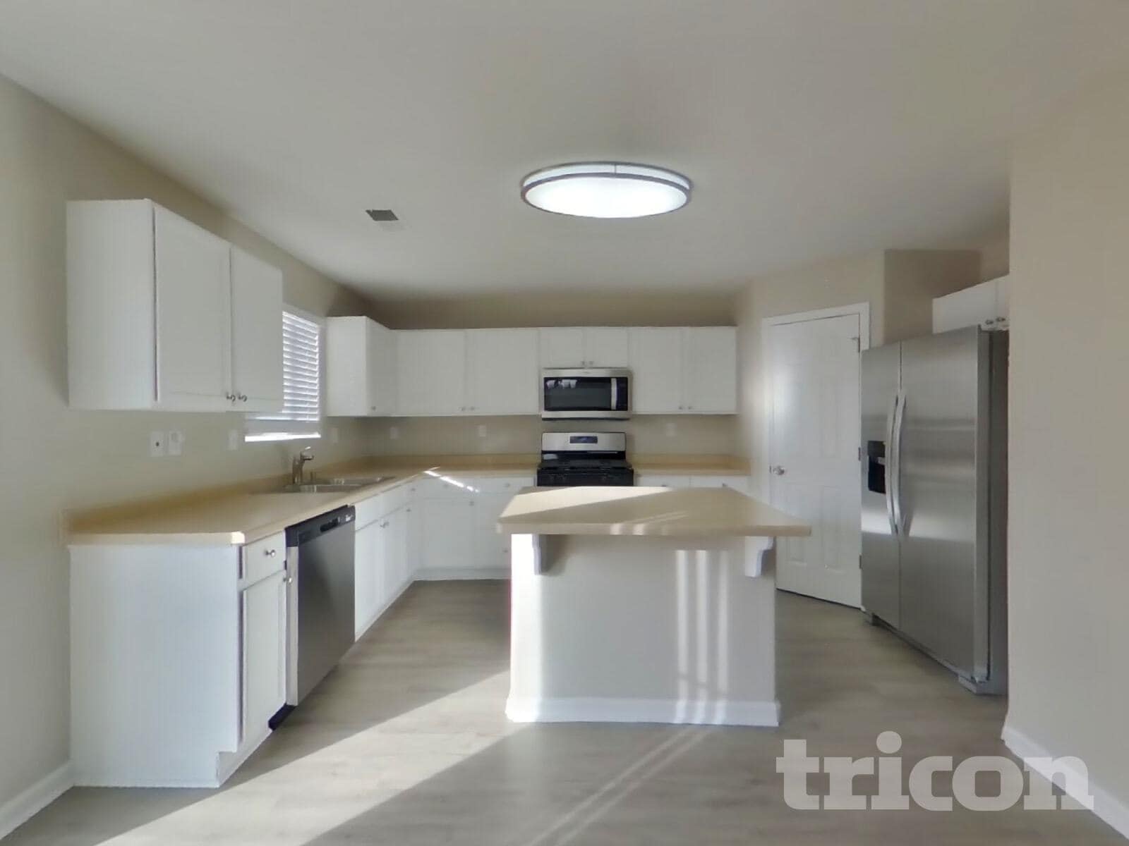 Building Photo - 7600 Snowy Egret Ct NW