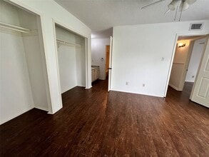 Building Photo - 11506 Meadow Pines Ct