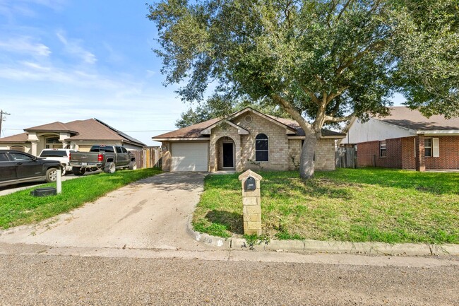 Building Photo - Nice 3BD/2BTH/1GAR home in Rio Hondo!