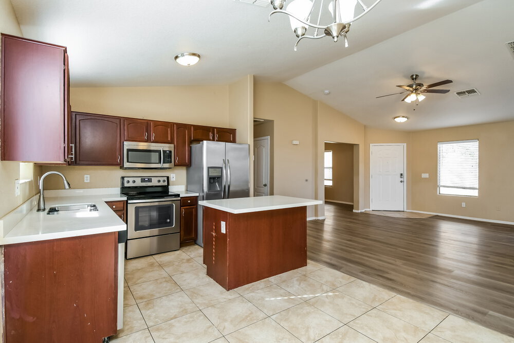 Building Photo - 28953 N Coal Ave