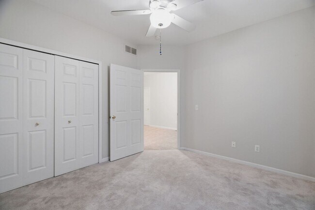 Building Photo - 3265 Galaxy