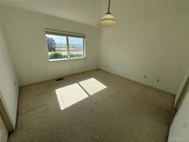 Building Photo - 4505 S Auckland Ct