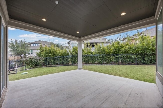 Building Photo - 2308 Berkleys Brook Dr