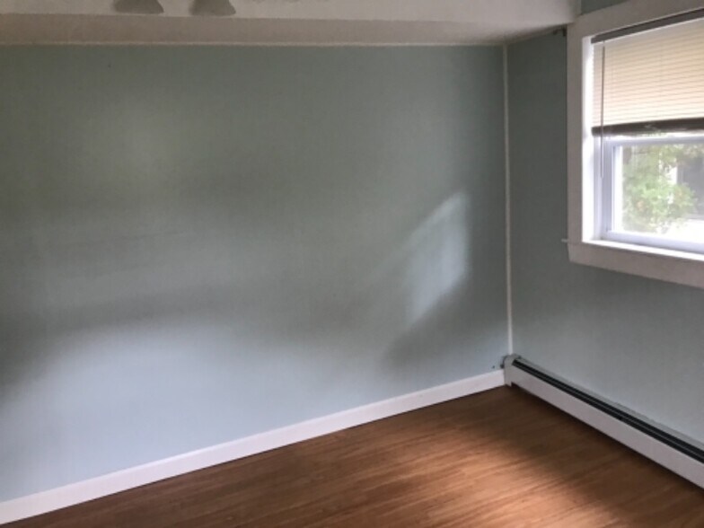 Building Photo - 87 Jackson St