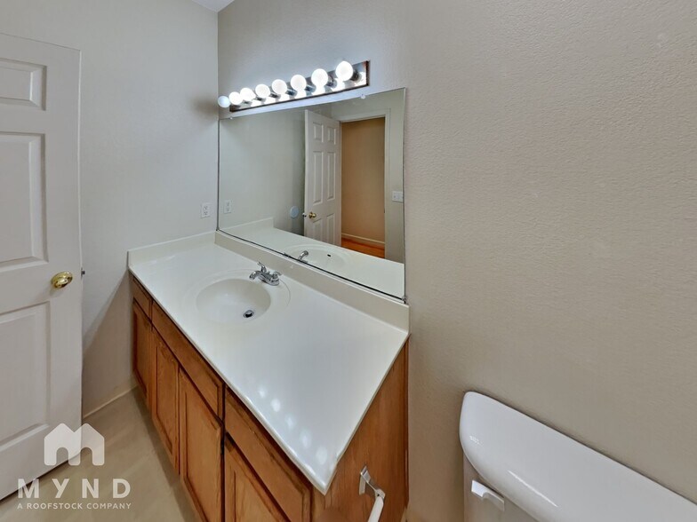 Building Photo - 4338 Glen Canyon Cir