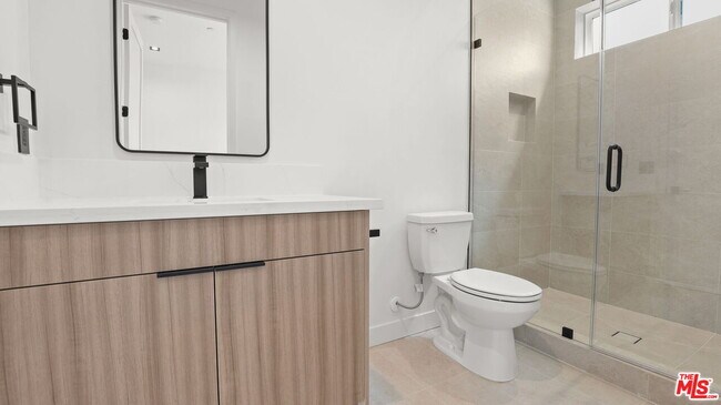 Building Photo - 10844 Peach Grove St