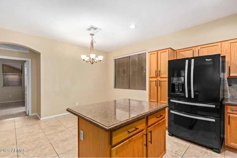 Building Photo - 12527 W Campina Dr