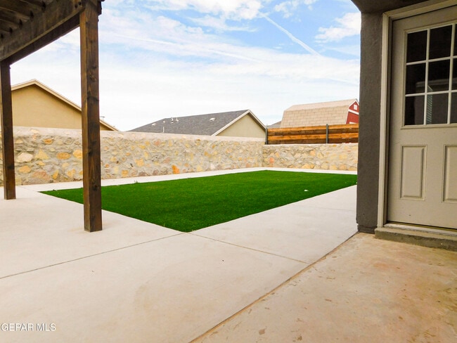 Building Photo - 13849 Sky Harbor Ave