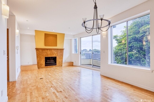 Primary Photo - 3264 Market St