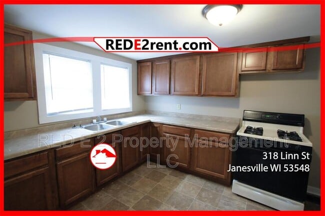 Building Photo - 316-318 Linn St