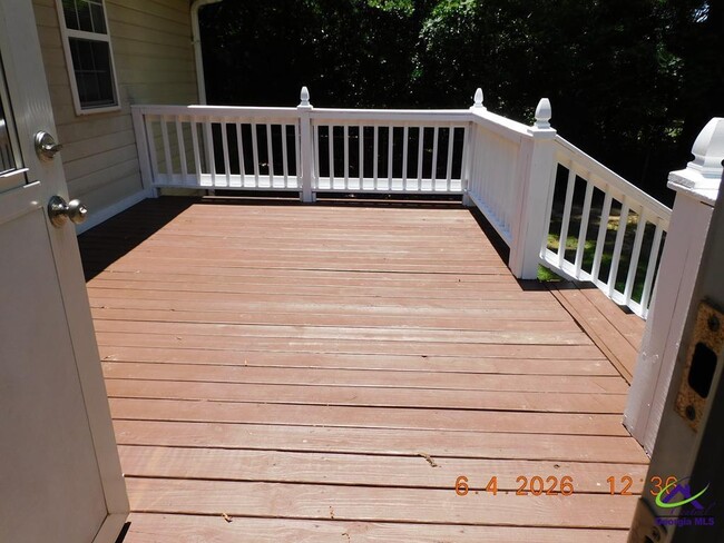 Building Photo - 112 Charleston Ct