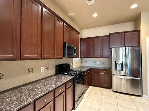 Building Photo - 909 Mangrove Dr
