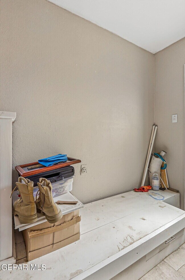 Building Photo - 4312 Wallington Dr