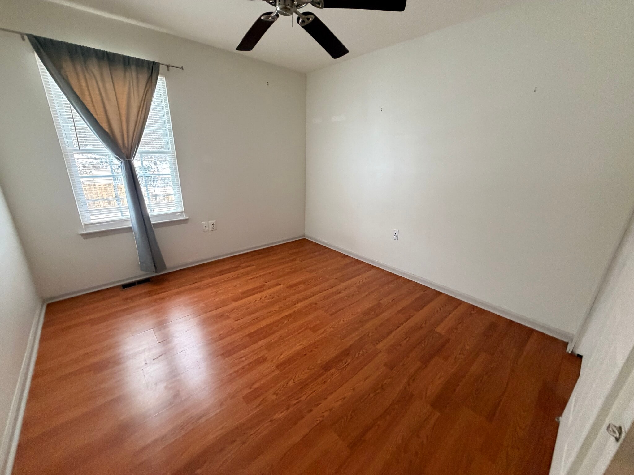 Building Photo - 11 Van Pelt Ct