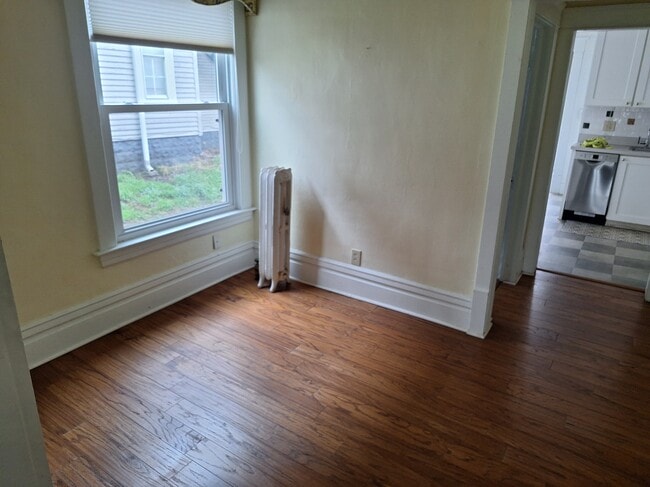 Building Photo - 517 W Shiawassee St