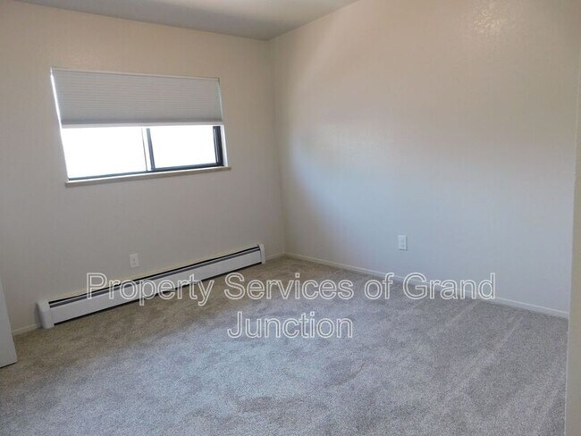 Building Photo - 1302 Glenwood Ave
