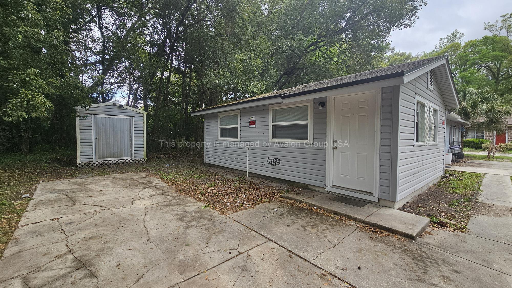 Building Photo - 1625 West Rd