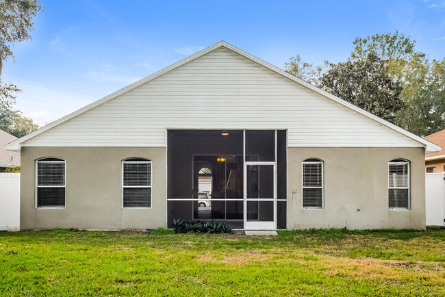 Building Photo - 1412 Bloomingdale Trails Boulevard