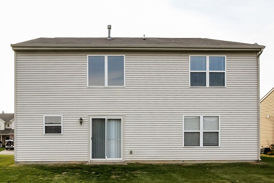 Building Photo - 6919 N Karnes Dr