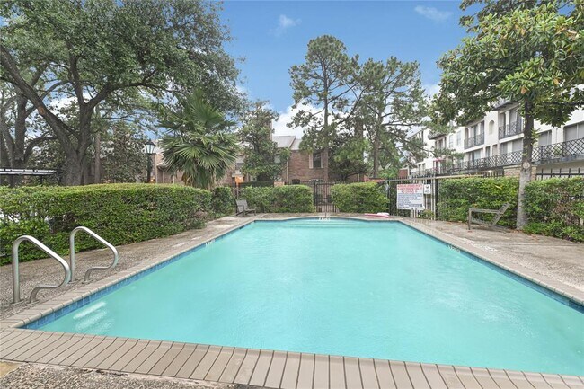 Building Photo - 2333 Bering Dr