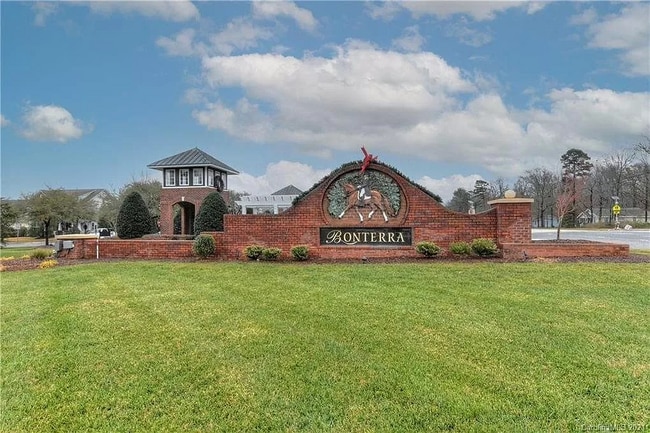 Building Photo - 2419 Bonterra Blvd