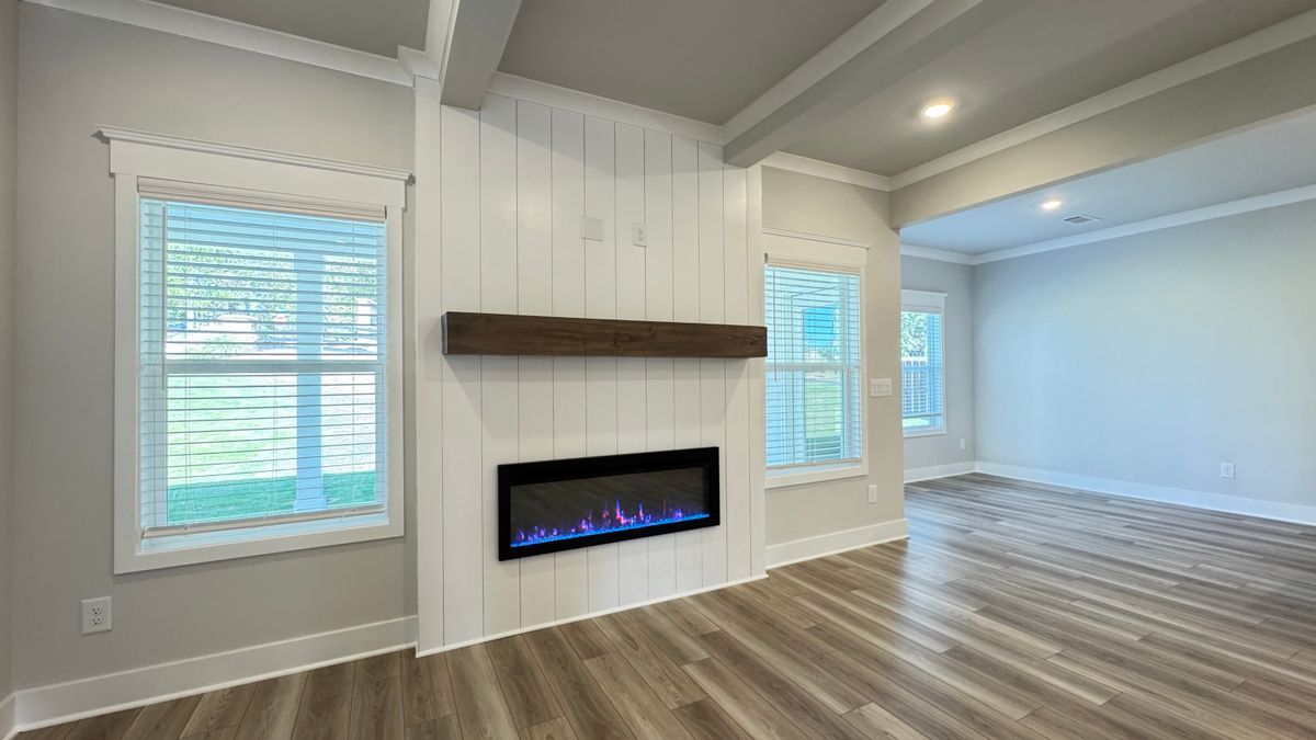 Building Photo - 5343 Milford Dr