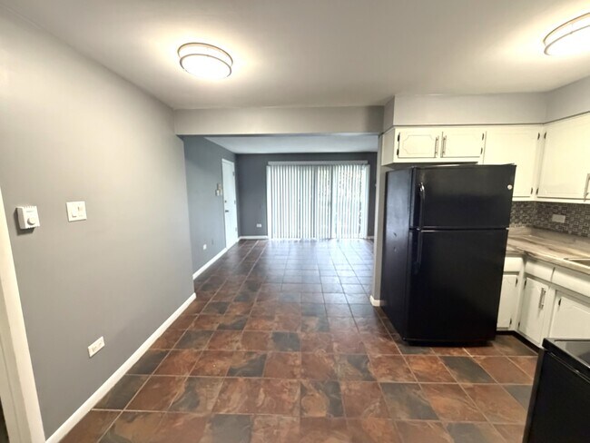 Building Photo - 3754 W 120th St