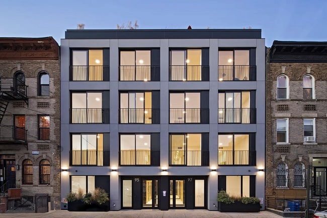 Building Photo - 95 Grattan St