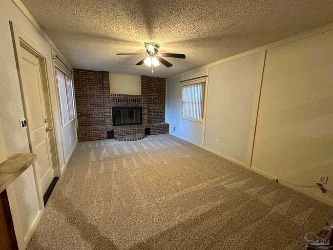 Building Photo - 2952 Breckenridge Dr