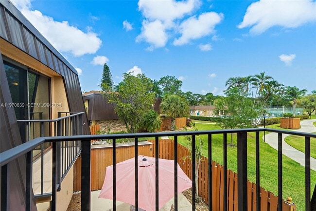 Building Photo - 5830 SE Windsong Ln