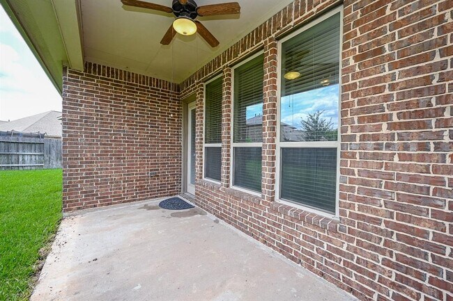 Building Photo - 20107 Parker Bend Ln