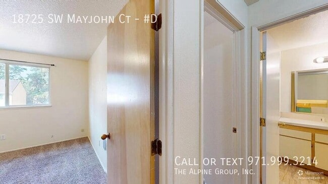 Building Photo - 18725 SW Mayjohn Ct