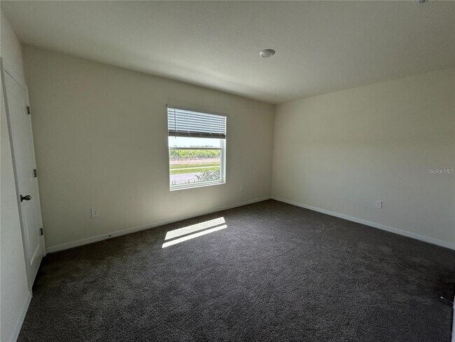 Building Photo - 17550 Crescent Moon Lp