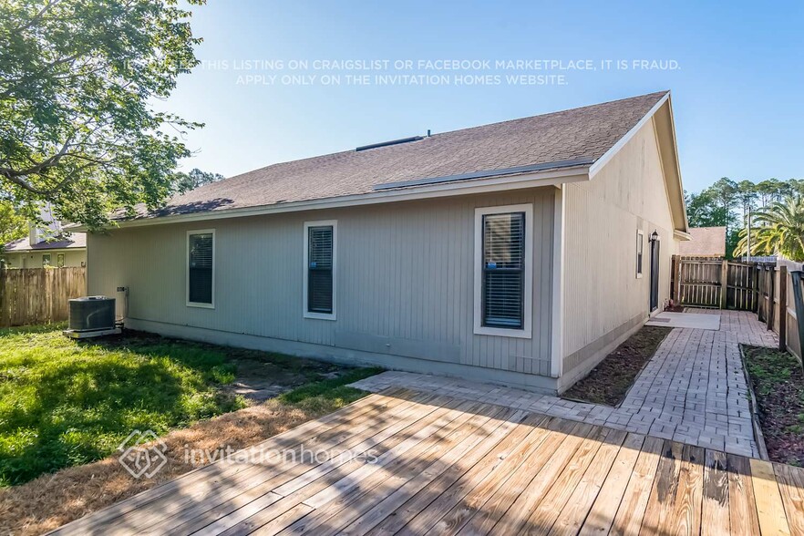 Building Photo - 7321 Amandas Crossing Dr S