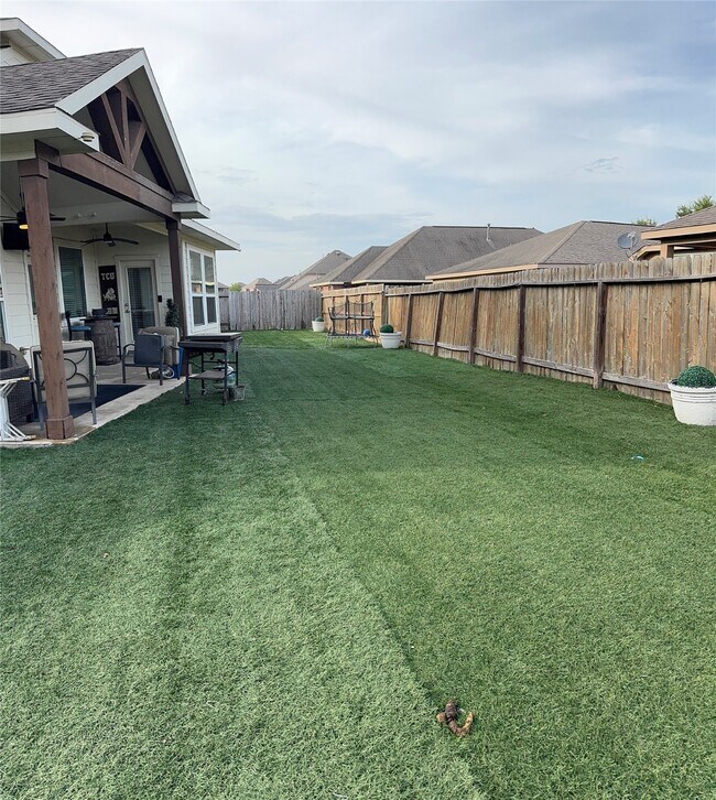 Building Photo - 9935 Clear Diamond Dr