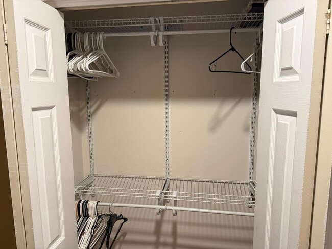 Building Photo - 44 W Broadway