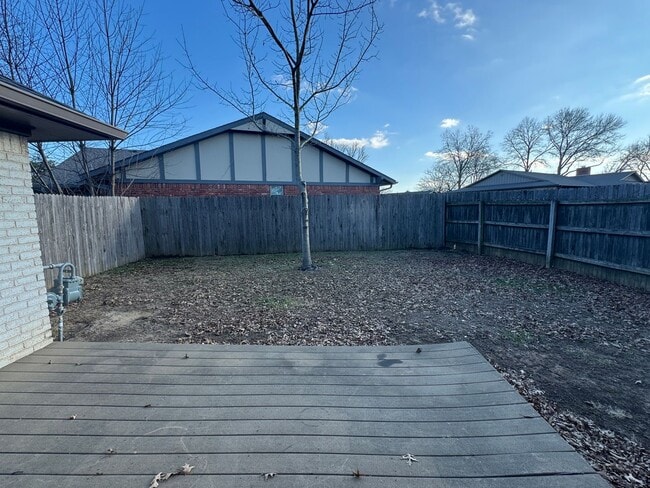 Building Photo - Renovated 3-Bedroom Home - Section 8 Friendly