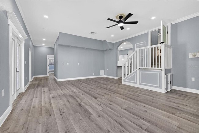 Building Photo - 2835 W Shelton Ave