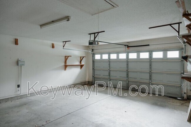 Building Photo - 4752 High Meadow Ct