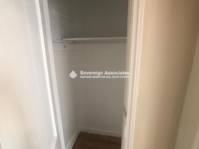 Building Photo - 2 bedroom in NEW YORK NY 10019